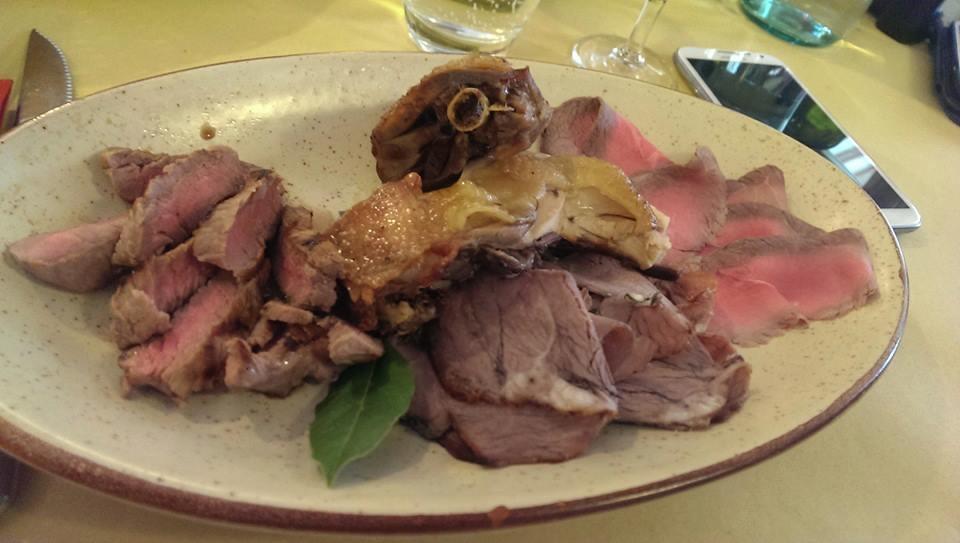 Agriturismo Il Podere Vedelago Con San Bernardo, Alpaca E Una Pentola Di Cose Da Scoprire Ngoại thất bức ảnh